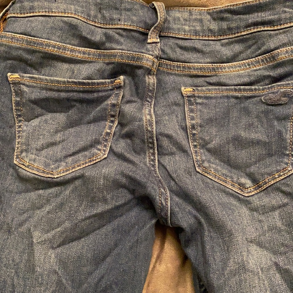 Hollister co. Distressed Low Rise Jean Legging (Size 0R) - Picture 8 of 9